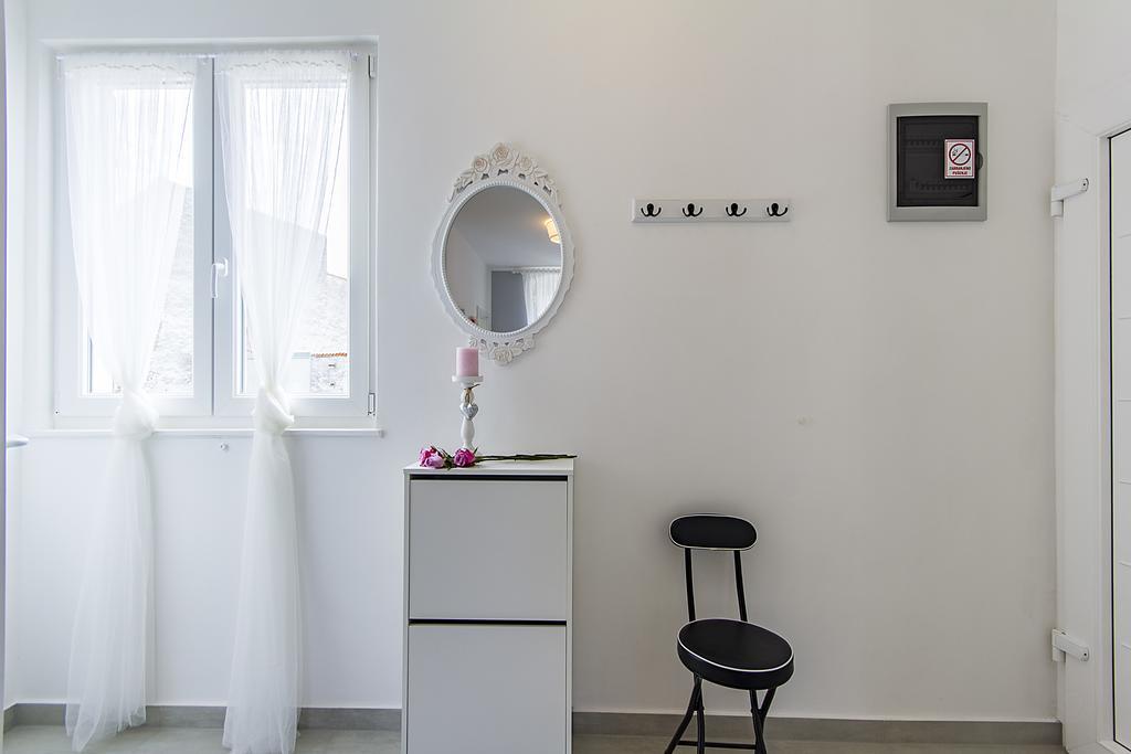 Center Apartment Tina بولا المظهر الخارجي الصورة